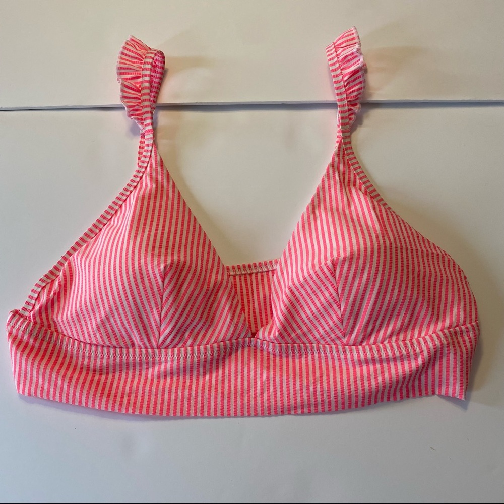 Pink striped bikini top. 2XL